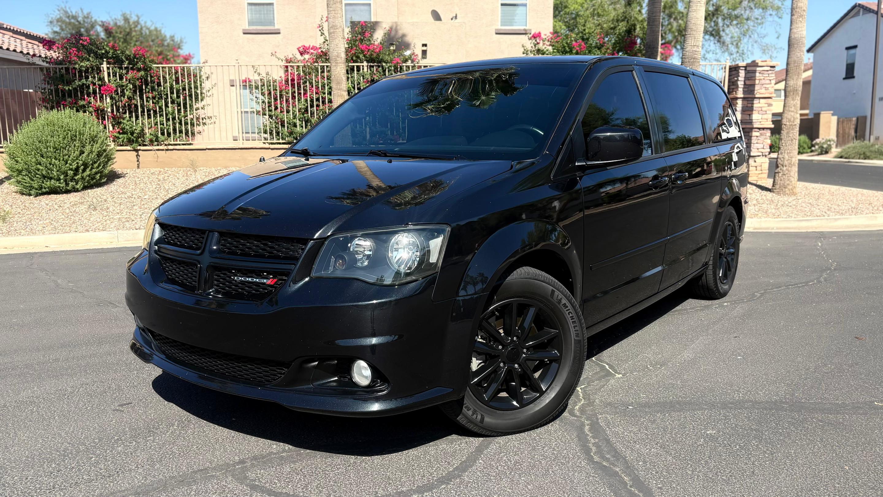 Dodge Grand Caravan 2016 in 