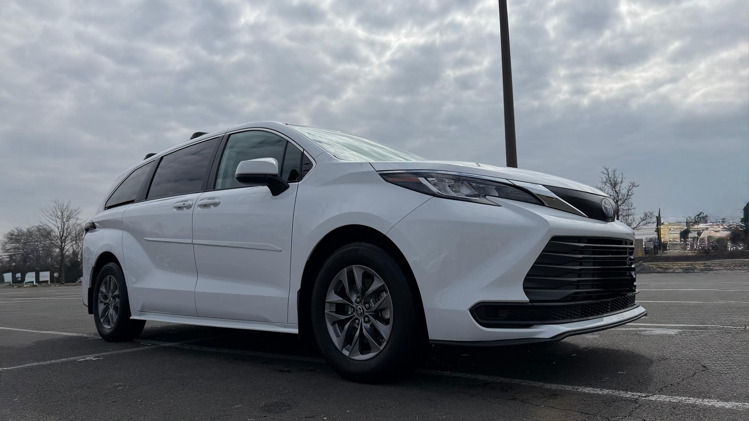 Toyota Sienna 2023 in Springfield, MA