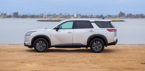 Nissan Pathfinder 2024
