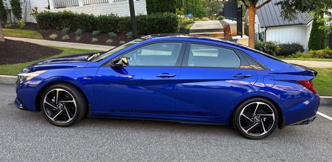 Hyundai Elantra 2023