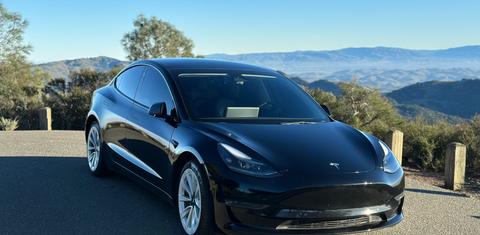 Tesla Model 3 2022