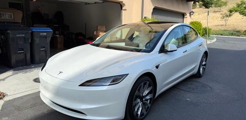 Tesla Model 3 2025