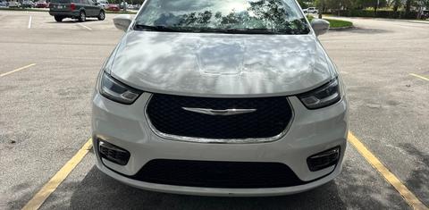 Chrysler Pacifica 2022