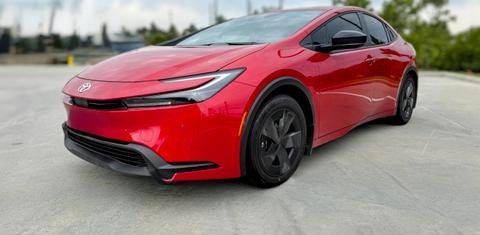 Toyota Prius 2025