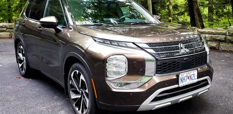 Mitsubishi Outlander 2022