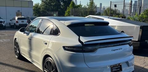 Porsche Cayenne 2021