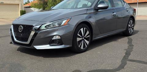 Nissan Altima 2021