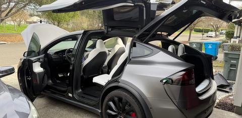 Tesla Model X 2020