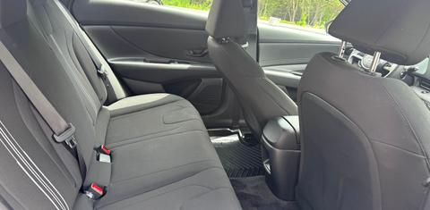 Hyundai Elantra 2025