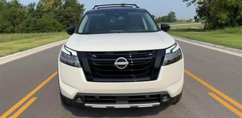 Nissan Pathfinder 2023