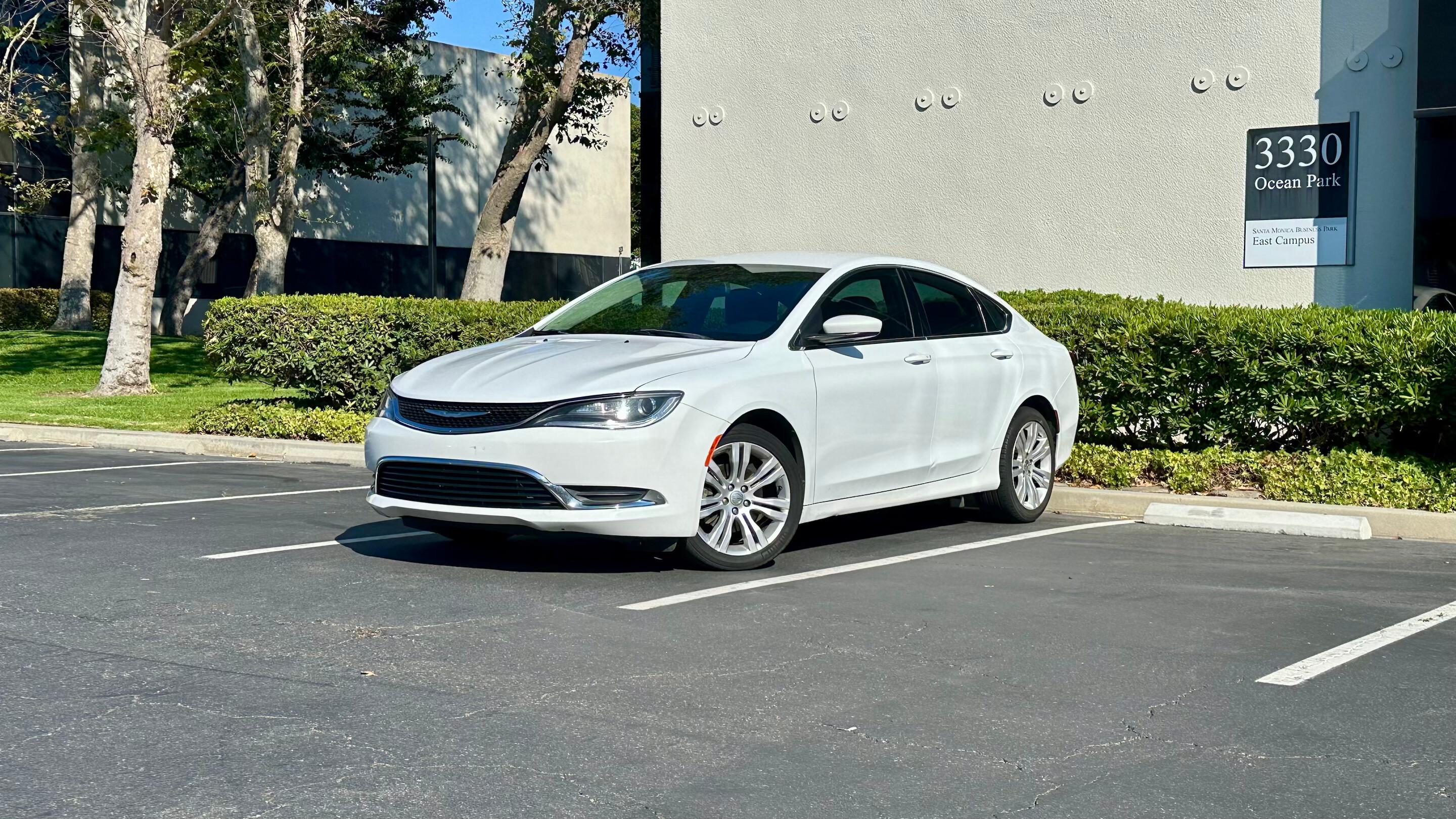 Chrysler 200 2015 in Los Angeles, CA
