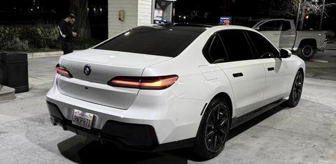 BMW 7 Series 2024