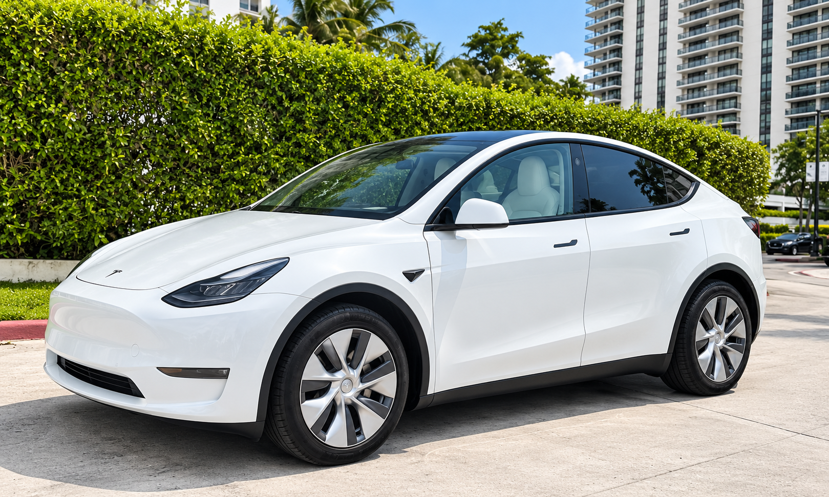 Tesla Model Y 2023 in Fort Lauderdale, FL