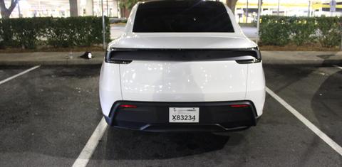 Tesla Model Y 2026