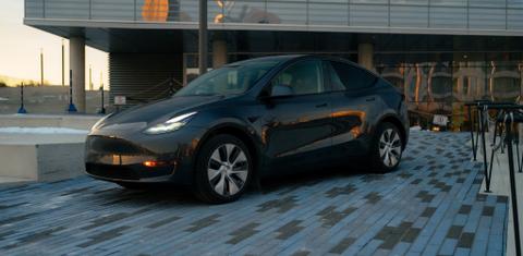 Tesla Model Y 2023