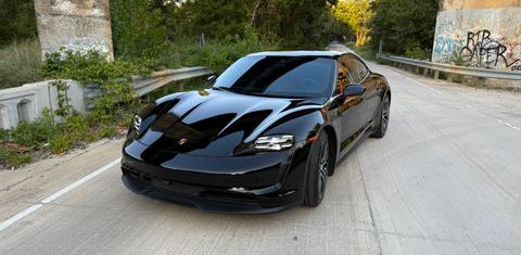 Porsche Taycan 2021