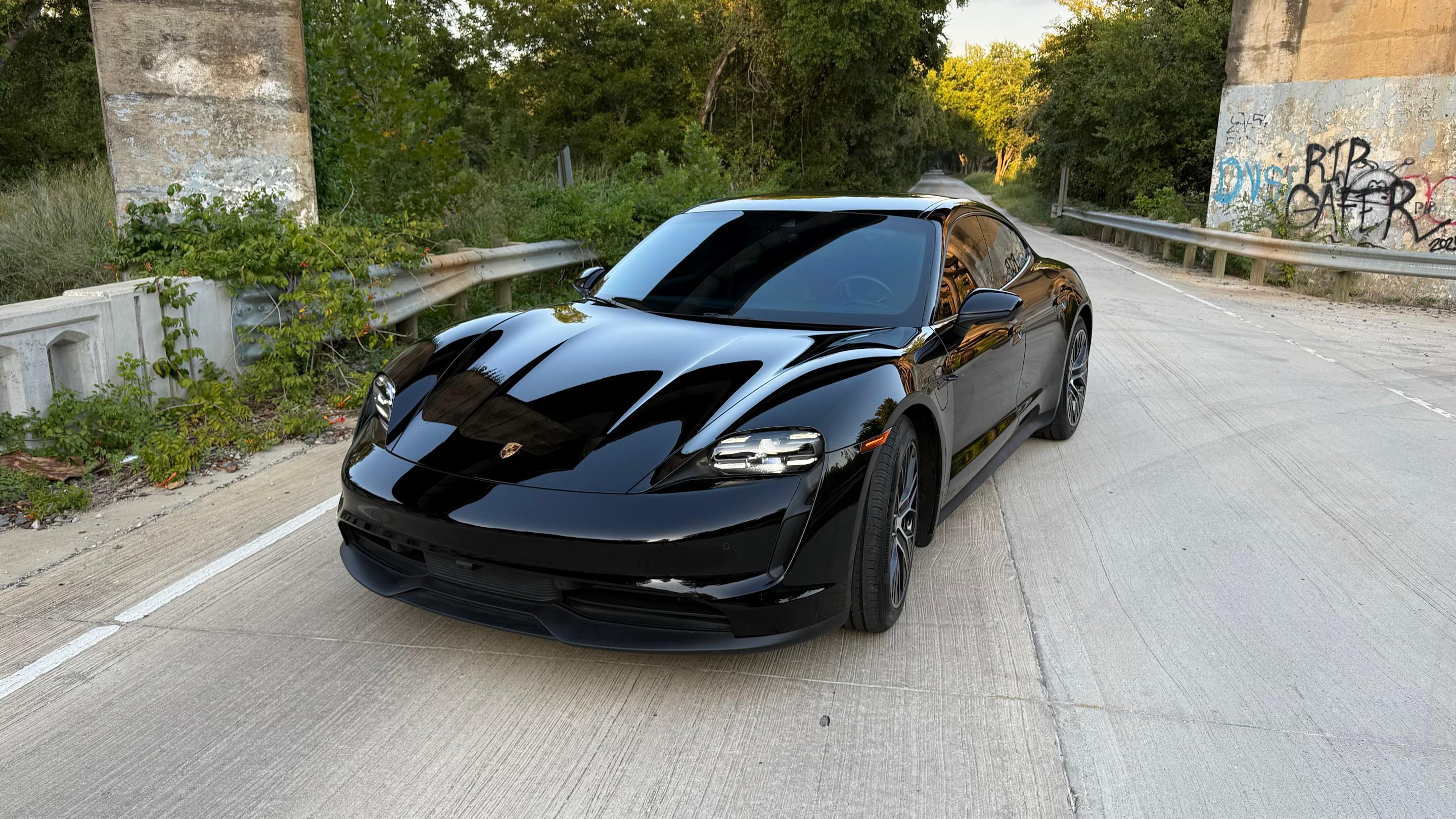 Porsche Taycan 2021 in 