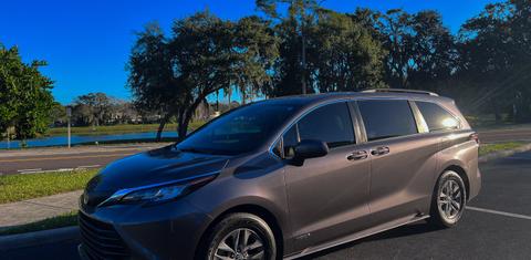 Toyota Sienna 2021