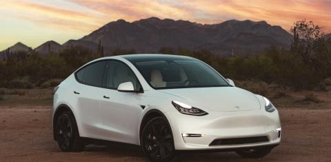 Tesla Model Y 2023