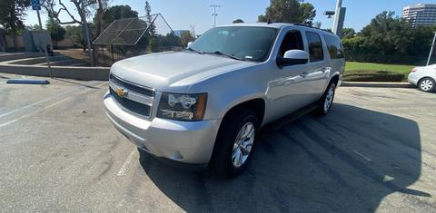 Chevrolet Suburban 2014