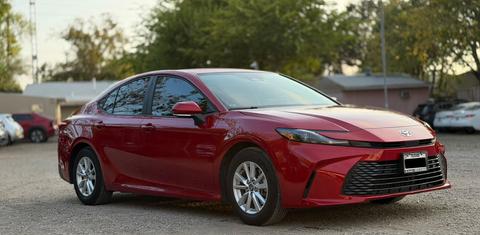 Toyota Camry Hybrid 2025