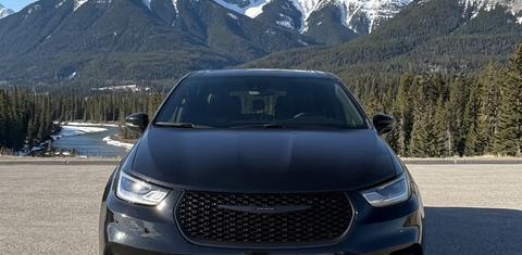 Chrysler Pacifica 2023