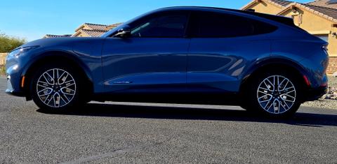 Ford Mustang Mach-E 2024