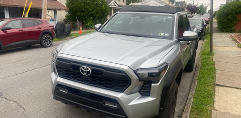 Toyota Tacoma 2024