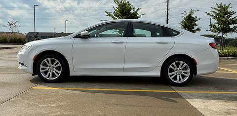Chrysler 200 2015