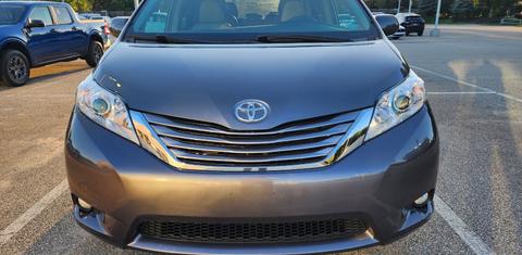 Toyota Sienna 2017