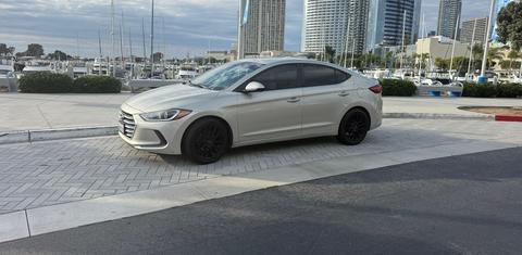 Hyundai Elantra 2017