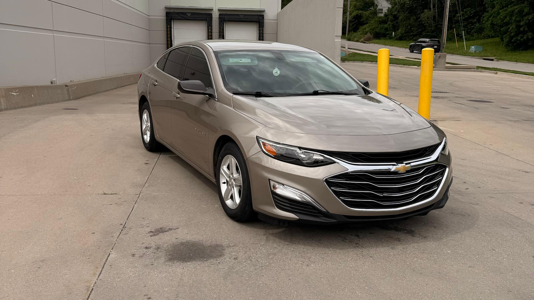 Chevrolet Malibu 2022 in Kansas City, KS