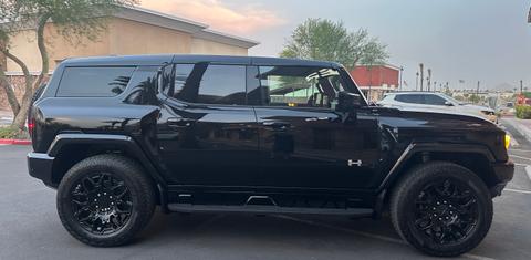 GMC HUMMER EV SUV 2024