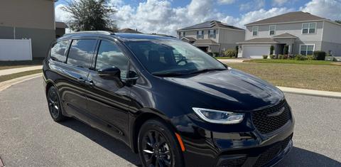 Chrysler Pacifica 2025
