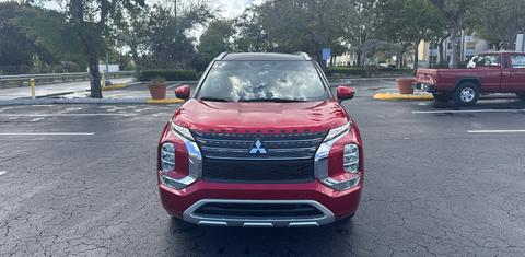 Mitsubishi Outlander 2024