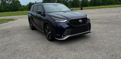 Toyota Highlander 2021
