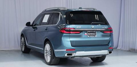 BMW X7 2023