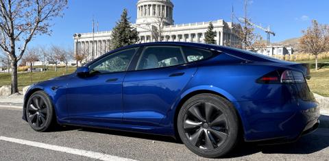 Tesla Model S 2023