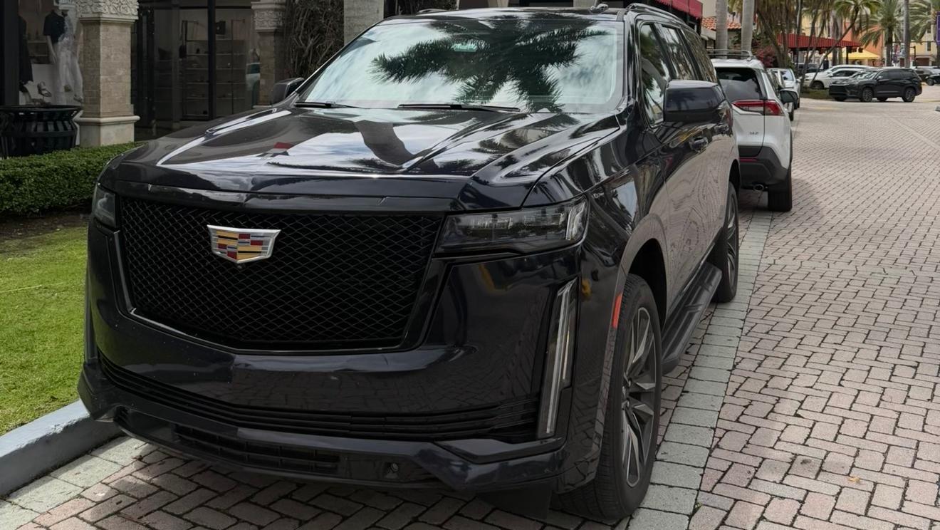 Cadillac Escalade 2023 in 
