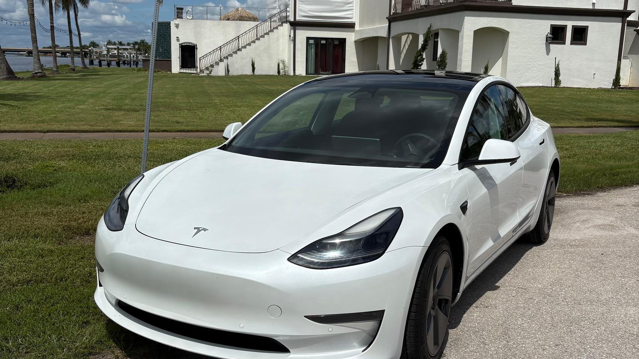 Tesla Model 3 2022 in 