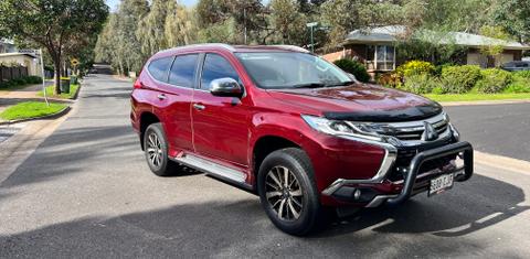 Mitsubishi PAJERO SPORT 2018