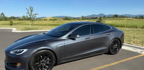 Tesla Model S 2016