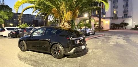 Tesla Model Y 2026