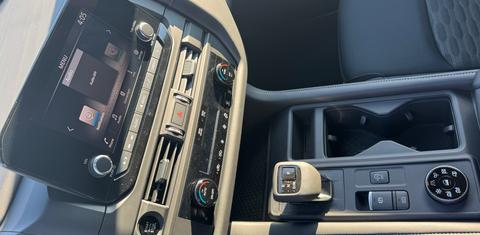 Nissan Pathfinder 2025