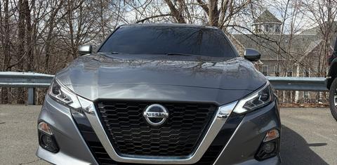 Nissan Altima 2019