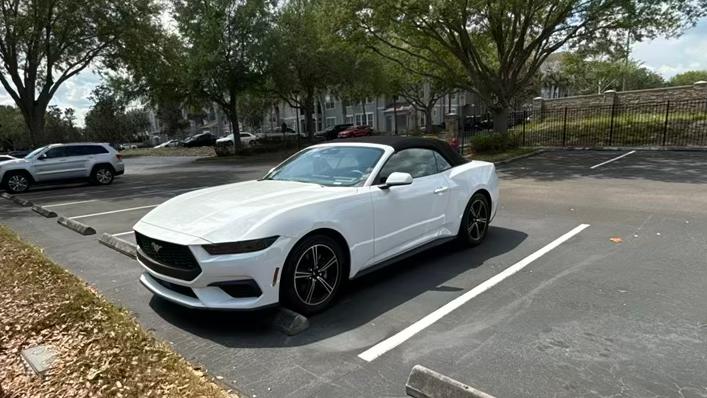 Ford Mustang 2025 in 