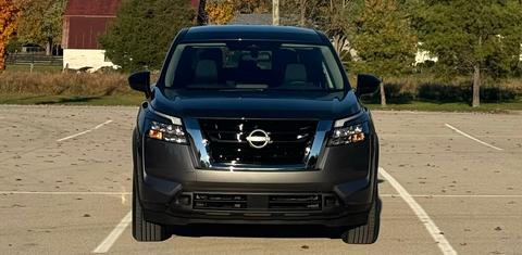 Nissan Pathfinder 2025