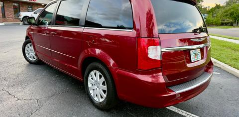 Chrysler Town & Country 2016