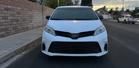 Toyota Sienna 2020