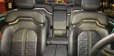 Rivian R1S 2022